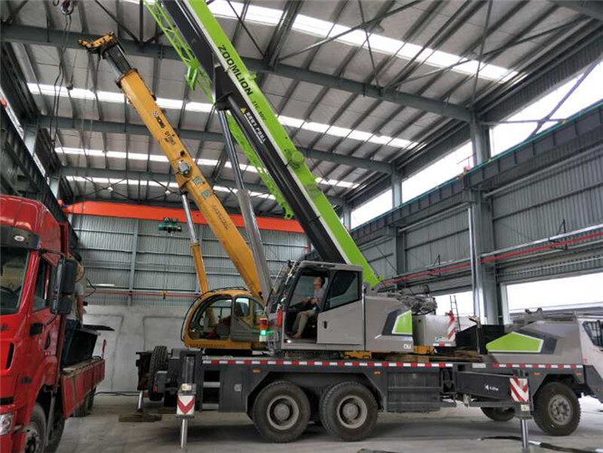 武安市高空车出租需要注意哪些安全事项？